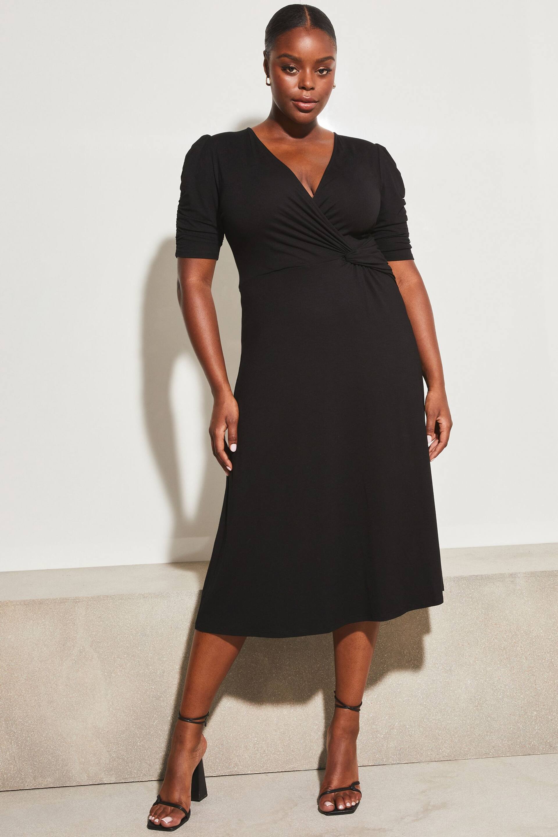 Lipsy Black Curve Jersey Short Ruched Sleeve Knot Side Midi Dress - Image 1 of 4