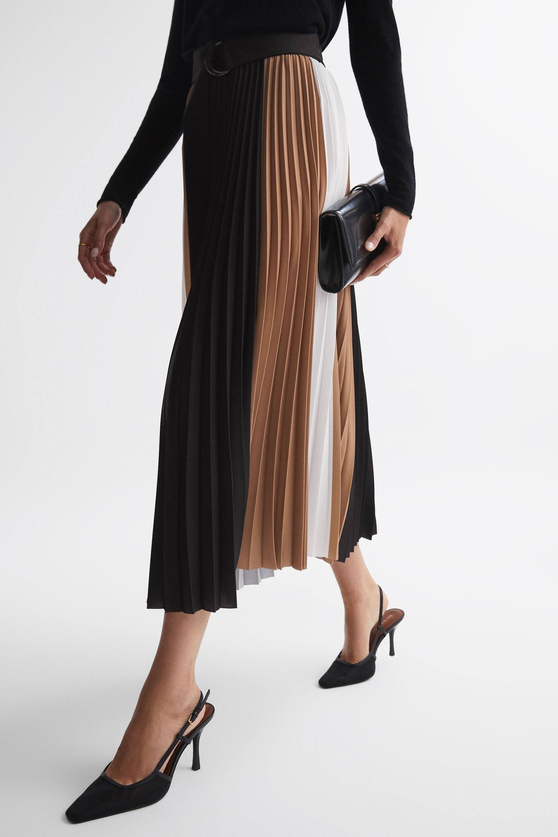 Reiss Black/Camel Ava Colourblock Pleated Midi Skirt - Image 3 of 5